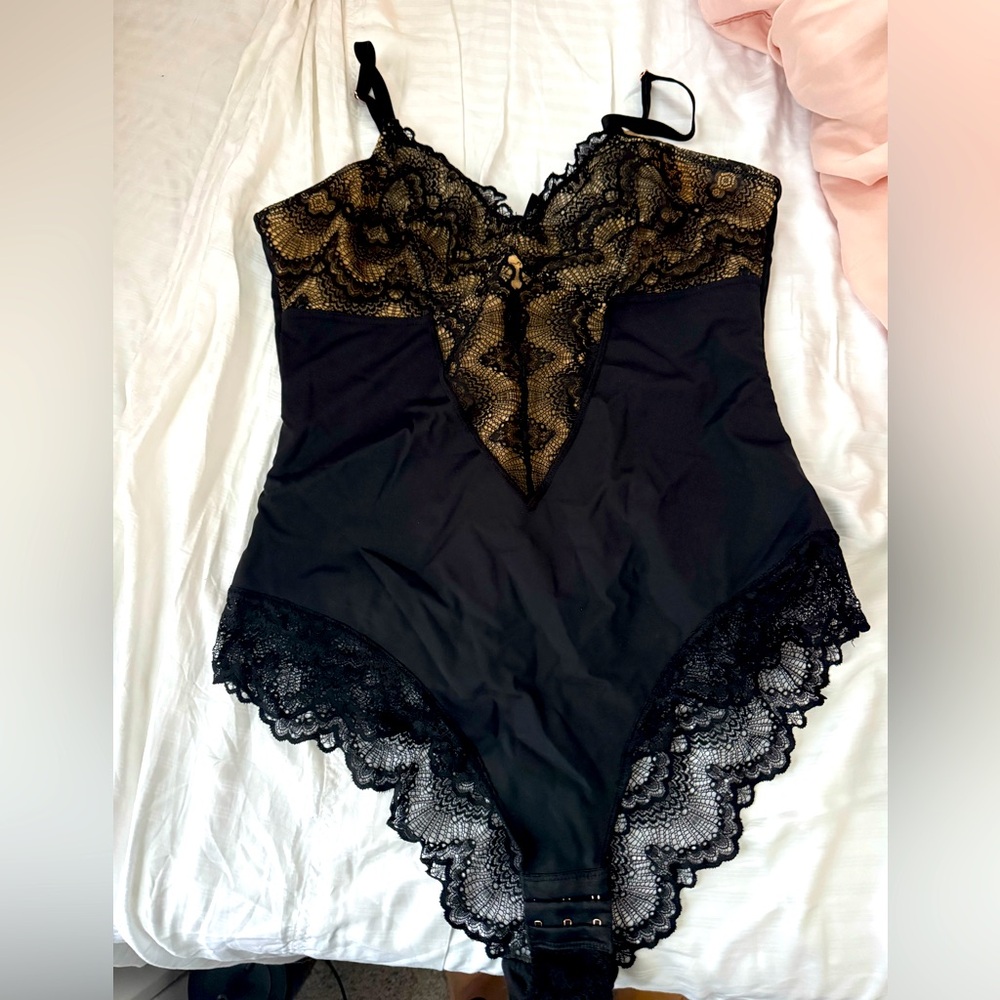 Pinsy Shapewear